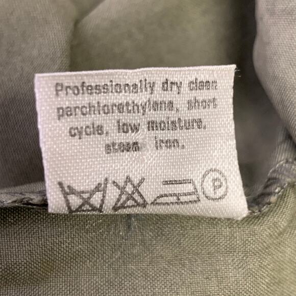 BYBLOS Size 46 Green Olive Silk One Pocket Short Sleeve Shirt - Picture 6 of 6